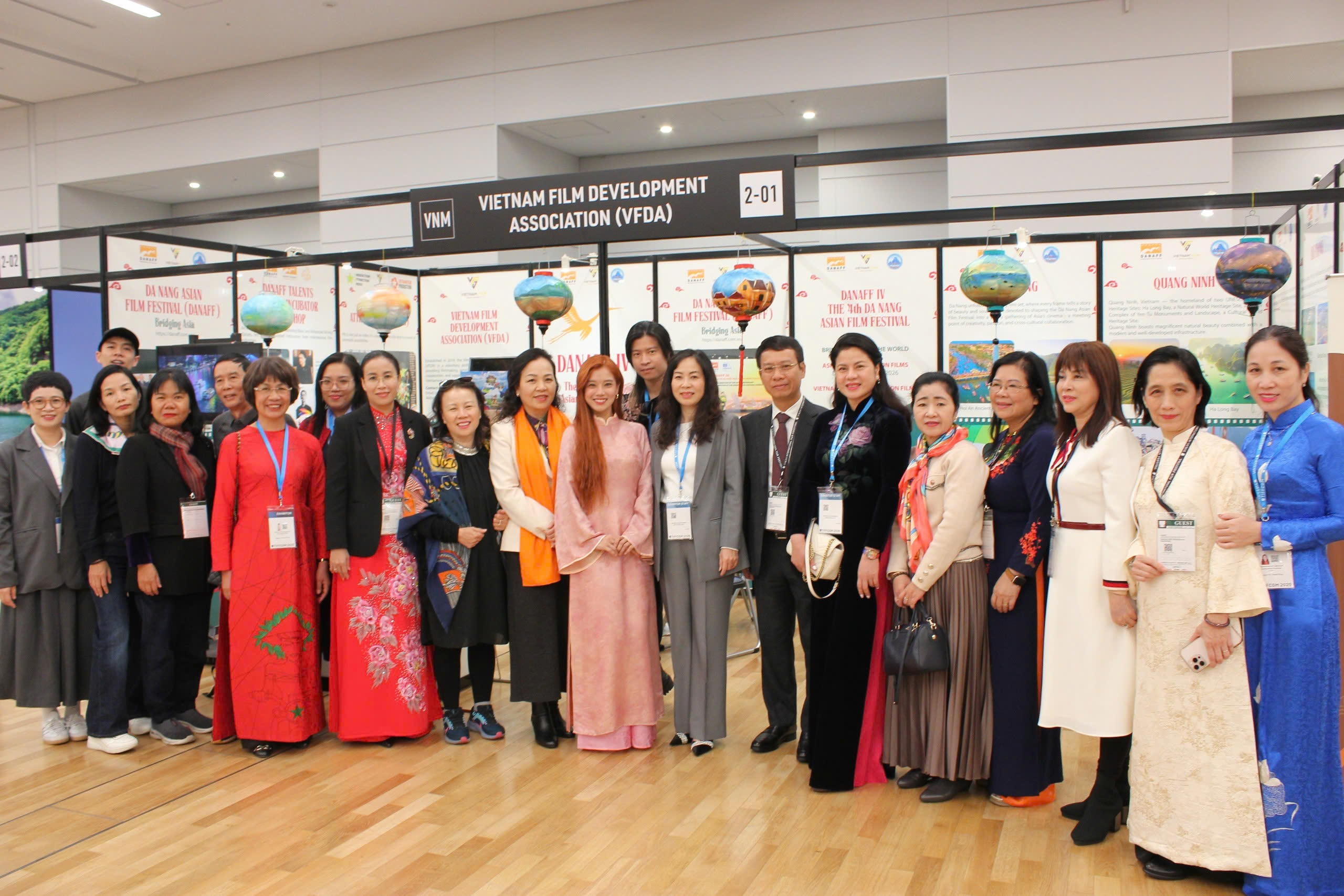 Lần đầu tiên Việt Nam khai trương không gian quảng bá tại Liên hoan phim quốc tế Tokyo